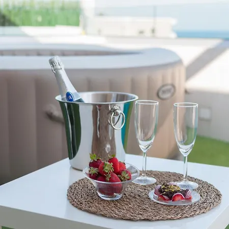 Appartamento La Terrazza Jfk- Vista Mare 5 Min Dal Centro