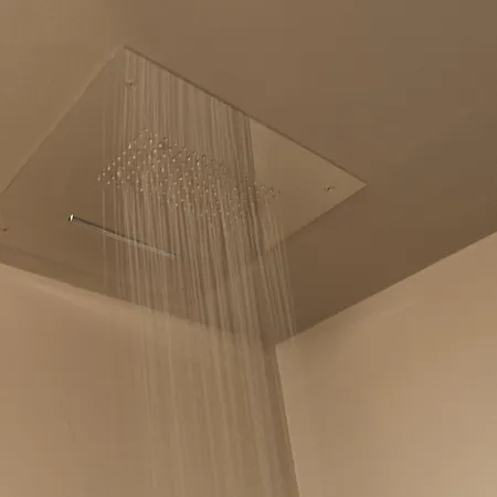 La Terrazza Jfk- Vista Mare 5 Min Dal Centro * Pescara