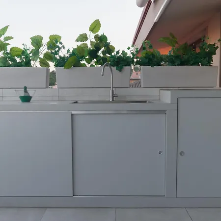 Apartmán La Terrazza Jfk- Vista Mare 5 Min Dal Centro *