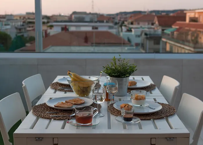 Daire La Terrazza Jfk- Vista Mare 5 Min Dal Centro