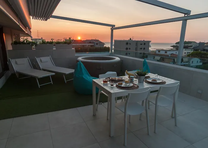 La Terrazza Jfk- Vista Mare 5 Min Dal Centro Daire